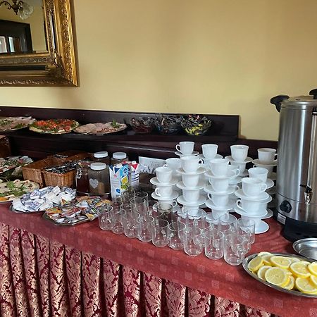 Hotel Avista Mielno Unieście Zewnętrze zdjęcie